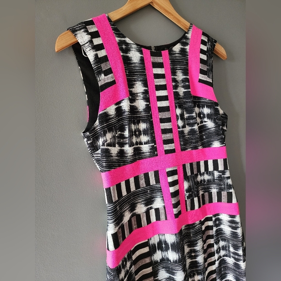 BCBGMAXAZRIA  ELOUISE DRESS - Picture 11 of 11